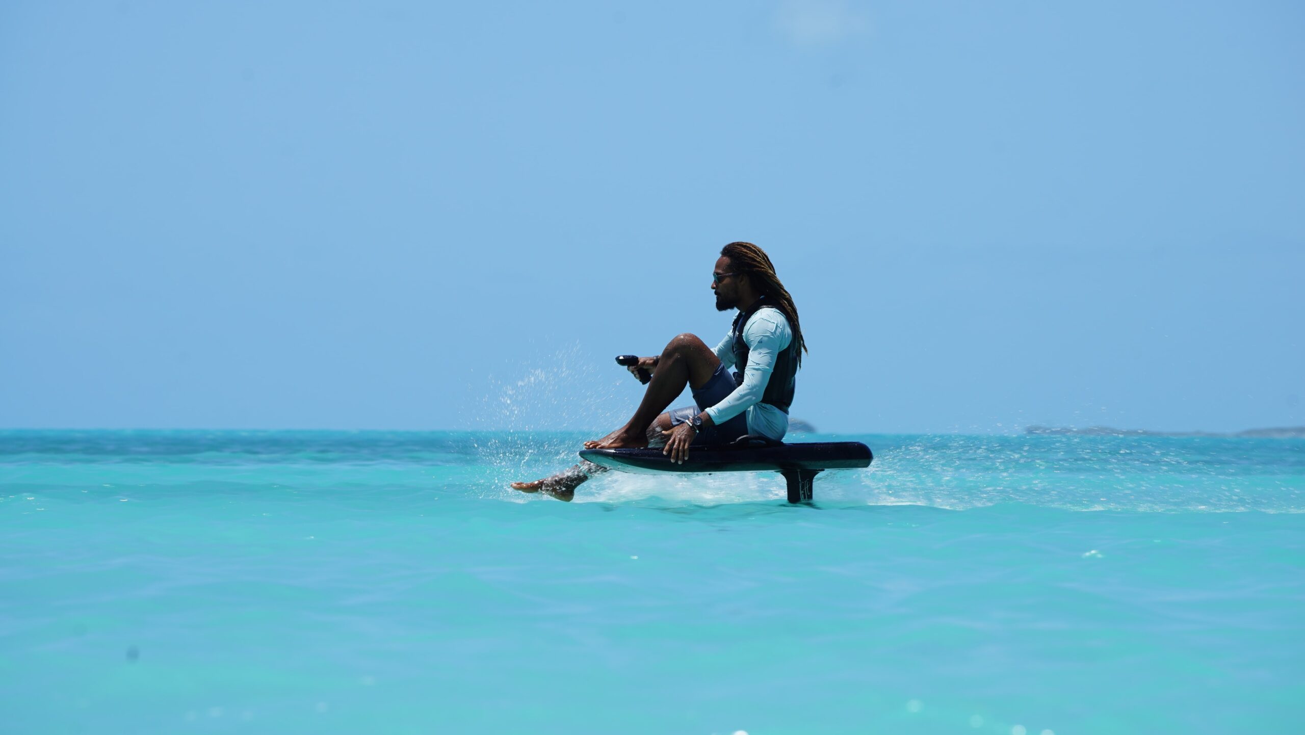 wake surfing in tci